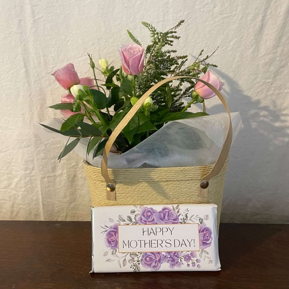 Petite Posy in a vase with chocolate 